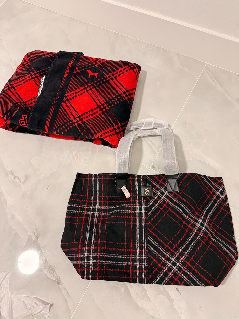 PINK Victoria's Secret Black and Red Plaid Sherpa Blanket bag
